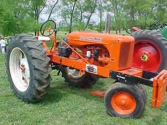 Allis Chalmers Pulling Tractor