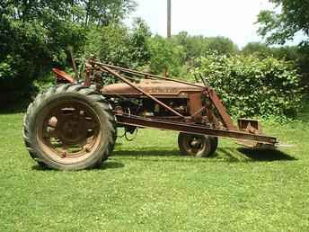 1943 Farmall H With Loader 