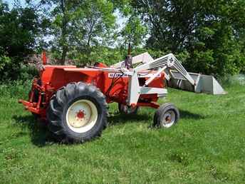 Allis Chalmers 170 With Loader