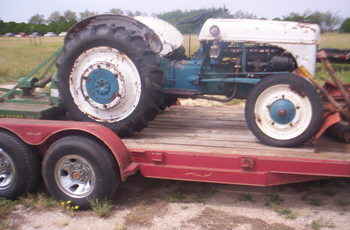 2N Ford Tractor (1946)