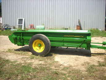 John Deere 40 Manure Spreader