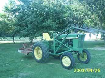 John Deere 1010 Ru &Equipment