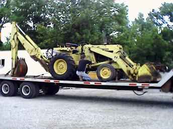 International 3514 Backhoe