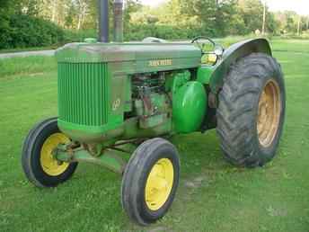 John Deere 60 STD.