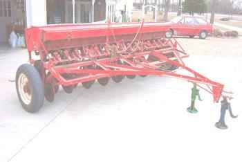 Ihc 10 FT. Grain Drill 