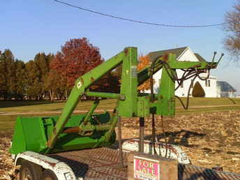 John Deere No. 37 Loader