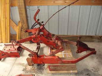 Fast Hitch For 340 Farmall