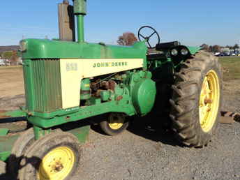 John Deere 630   