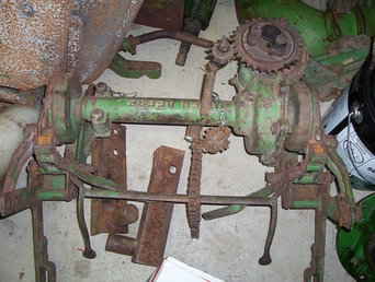 Rare John Deere PWR Cult Lift
