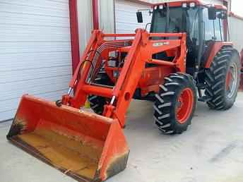 2004 Kubota M110