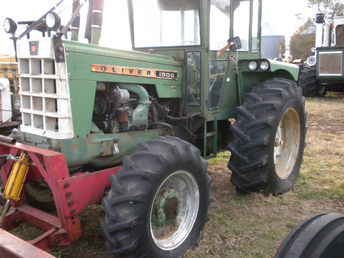 1900 Oliver MFWD GM Diesel
