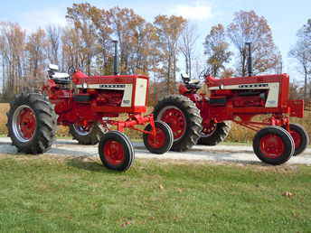 706 And 806 Farmall Hi-Crop