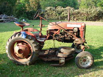 1947 Farmall Cub