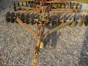 John Deere Pull Type Disc