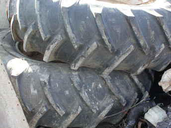 Tires 18.4 X 30