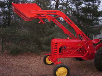Factory Loader For MH Tractor