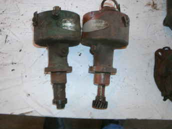 Oliver 70  Distributers