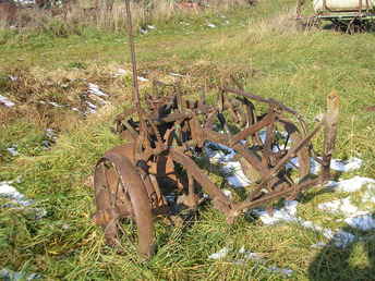 1920'S Oliver 383 14INCH Plow