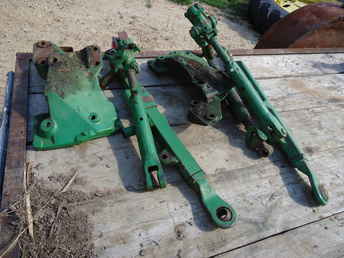John Deere 3 PT