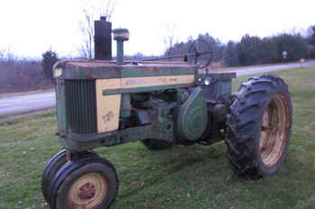 John Deere 720 Diesel Tractor