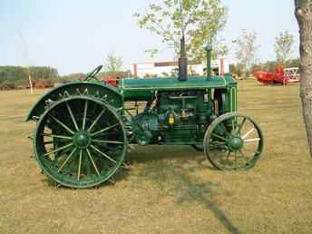 Allis-Chalmers 20-35