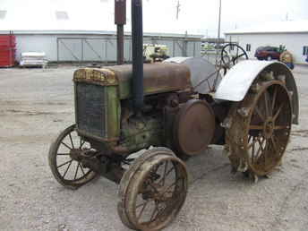 John Deere Unstyled D Tractor