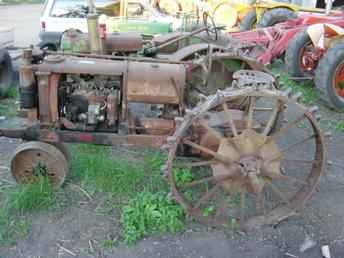 Used Farm Tractors for Sale: 1933 Waukesha F-12 (2003-09-07 ...