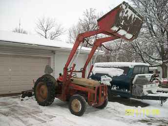 Ford 702 Step Through Loader 