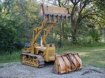 International TD5 Dozer/Loader