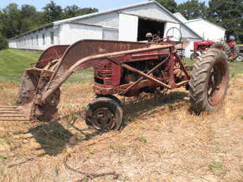 Farmall M With Ih Loader 