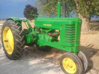 1943 John Deere A