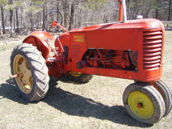 Massey Harris 81