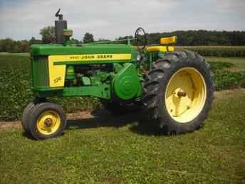 John Deere 720 Diesel