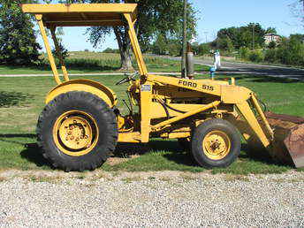 Ford 515 Loader Tractor 