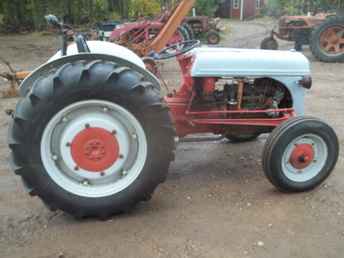 Ford 9N Tractor Has 8N Engine