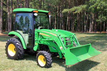 2006 John Deere 3520 109 Hours