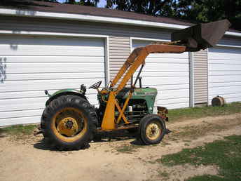 Oliver 550 Loader