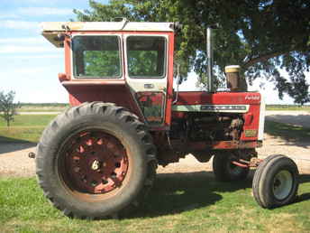 Ih Farmall Yearround Cab