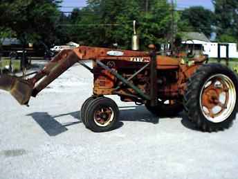 Used Farm Tractors for Sale: Farmall M Loader Tractor (2003-10-21 ...