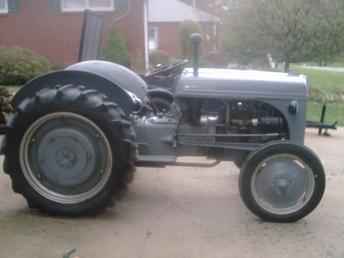 1940 9N Ford Tractor-Nice