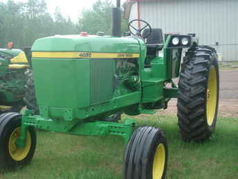 Sharp John Deere 4030