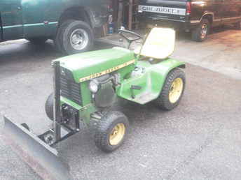 John Deere 110, Plow/Mower