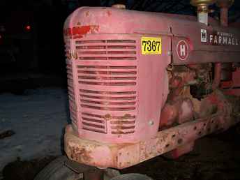 Farmall H Grill