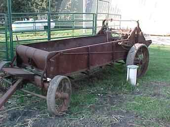 Used Farm Tractors for Sale: Horse Drawn Manure Spreader (2003-11-16 ...