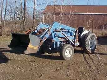 2000 Ford With Loader