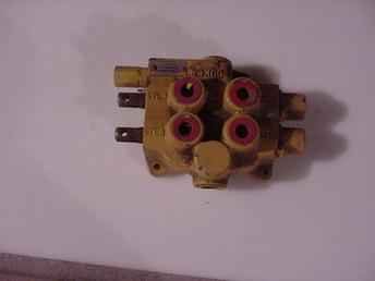 Two Spool Hydraulic Valve
