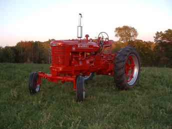 1947 Farmall M, 3 PNT-Wide FNT