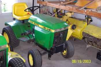 John Deere 317 & Attachments