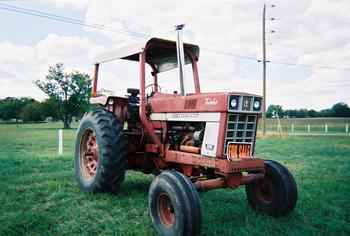 1066 Tractor