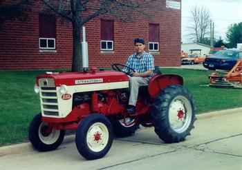 Used Farm Tractors For Sale: 1959 Ih 240 Utility (2003-12-27 ...